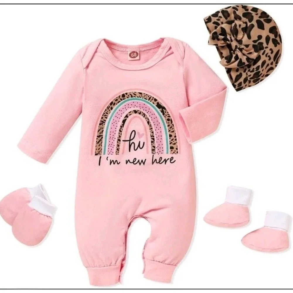 1-3M Baby Girl Hi I'm New Here Romper Set, Romper, Hat, Mittens, Socks